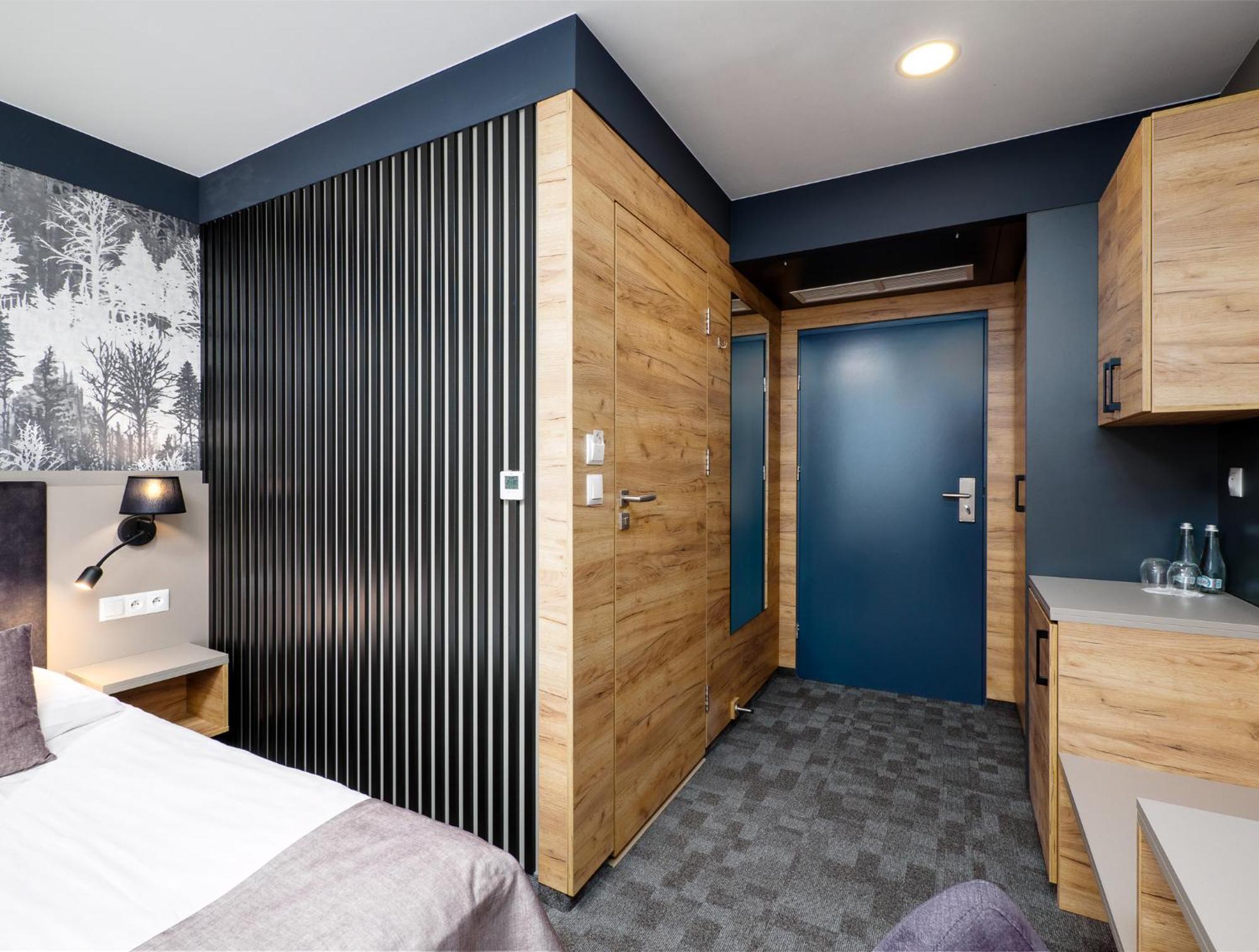 Scout Hotel